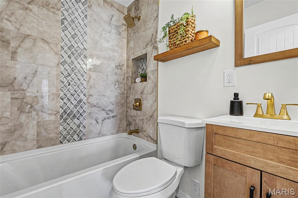 12902 Dorsett Road Property Photo 22
