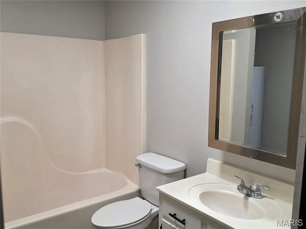 22040 Harlan Lane Property Photo 8