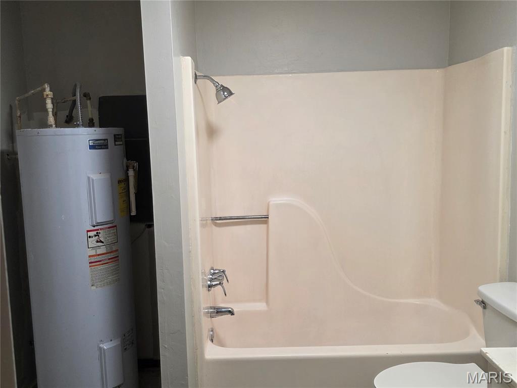 22040 Harlan Lane Property Photo 9