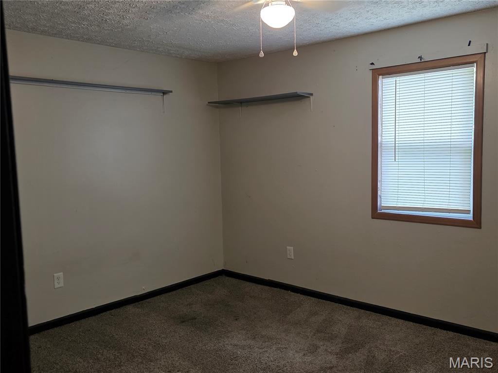 22040 Harlan Lane Property Photo 15