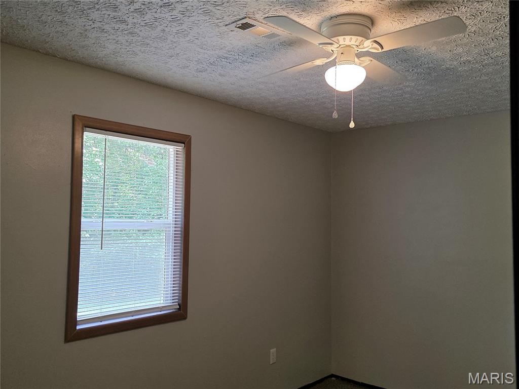 22040 Harlan Lane Property Photo 16