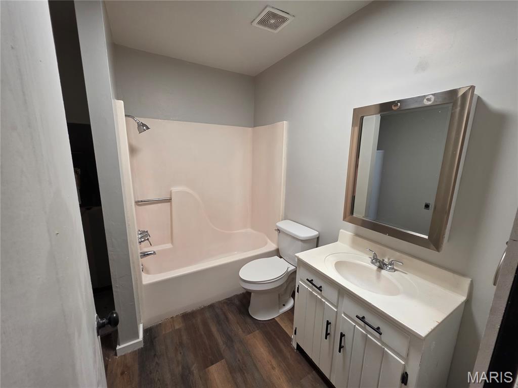 22040 Harlan Lane Property Photo 19