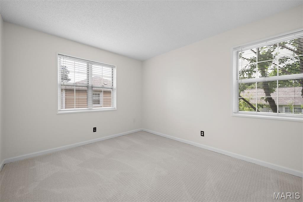 1441 Thrush Place Property Photo 28