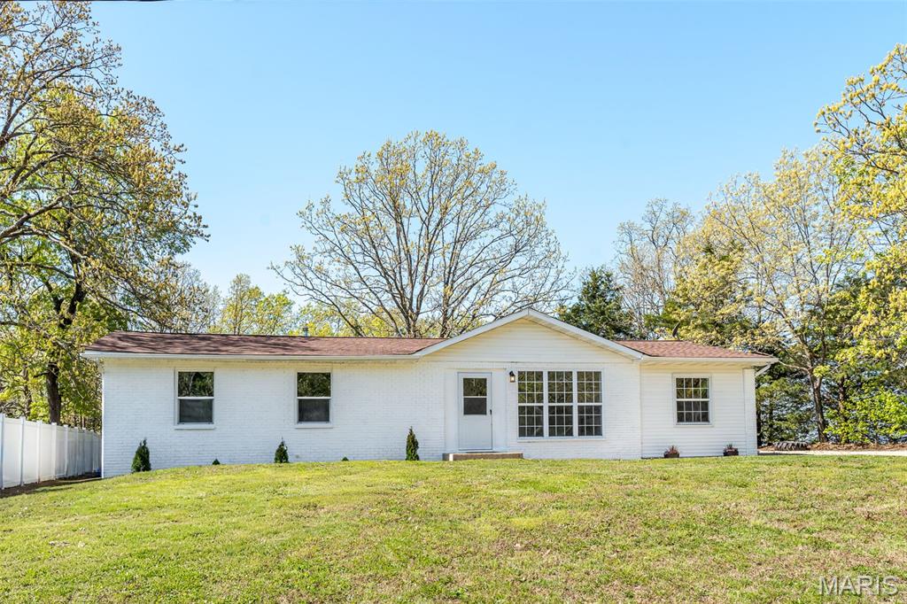2640 Highway H Property Photo 4