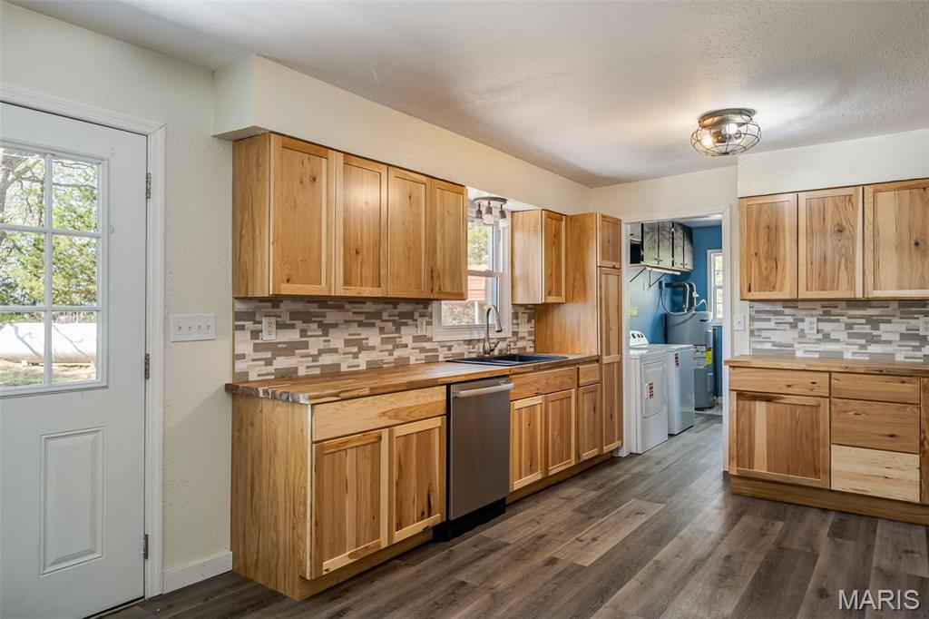 2640 Highway H Property Photo 10