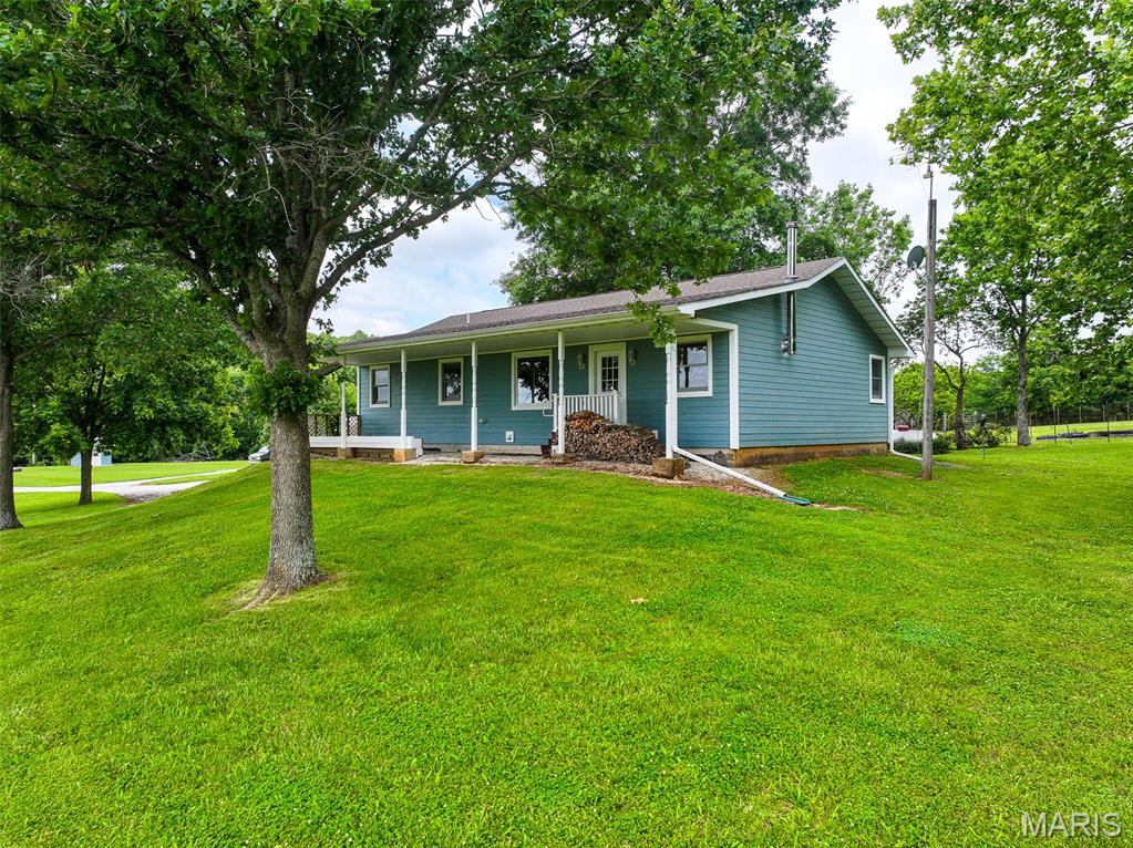 5855 Se 981 Pvt Rd Property Photo 1