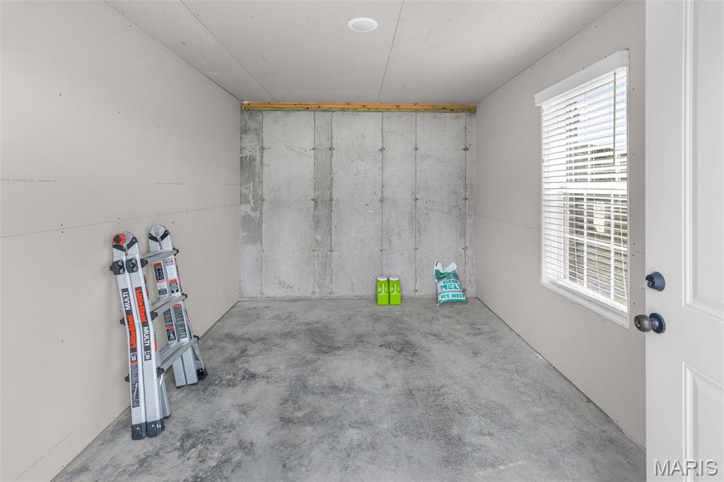 3040 Clear Spring Place Property Photo 21