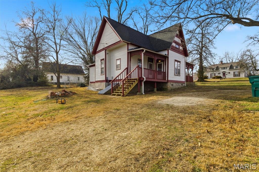 722 M- Maple Street Property Photo 3