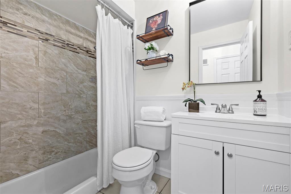 2255 Barcelona Drive Property Photo 14