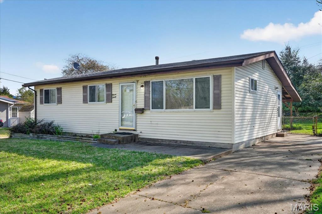 26021684 Property Photo 2