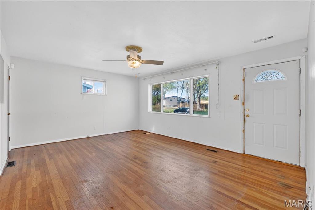 26021684 Property Photo 6