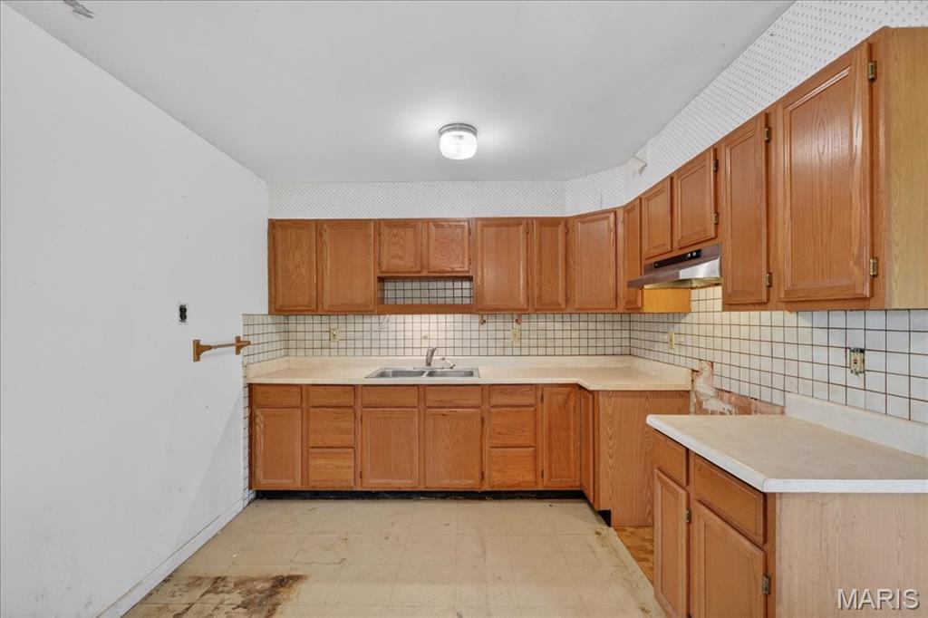 26021684 Property Photo 8