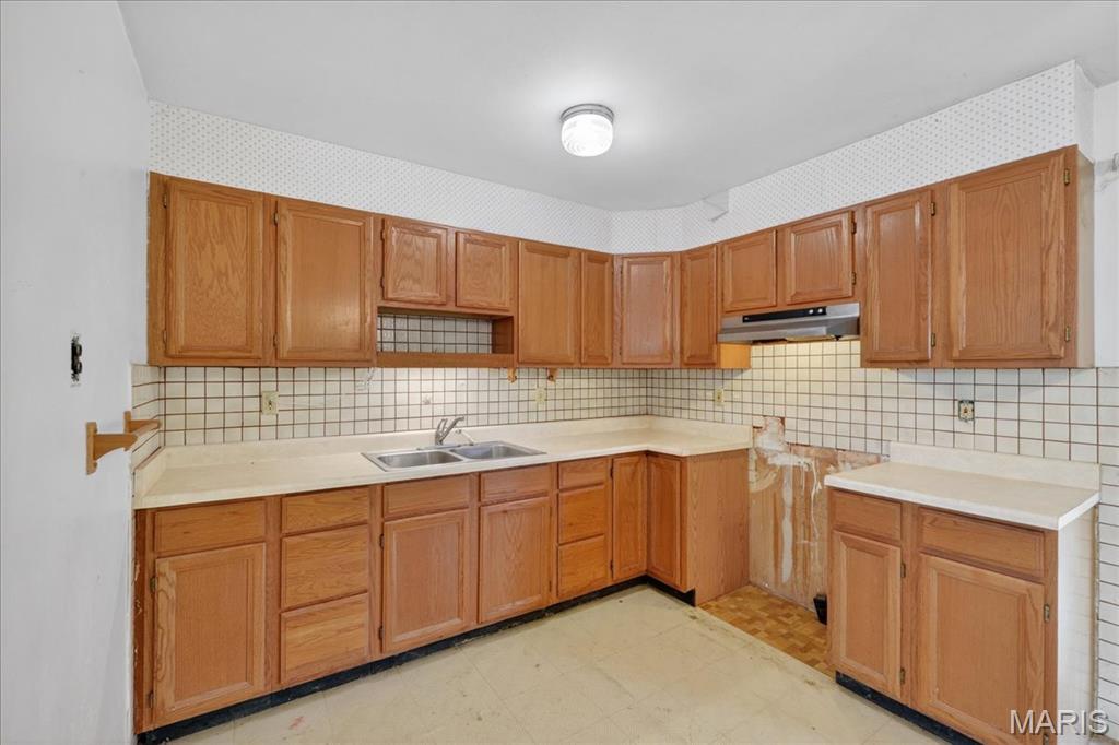 26021684 Property Photo 9