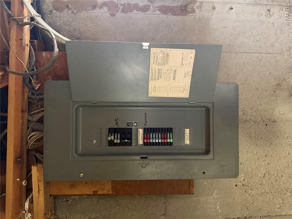 26021684 Property Photo 21