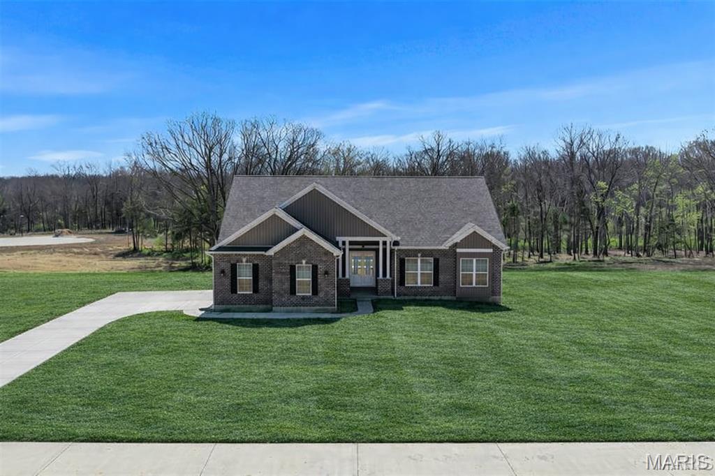 308 Schaper Estates Xing Property Photo 1