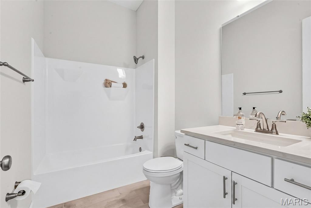 300 Schaper Estates Xing Property Photo 38