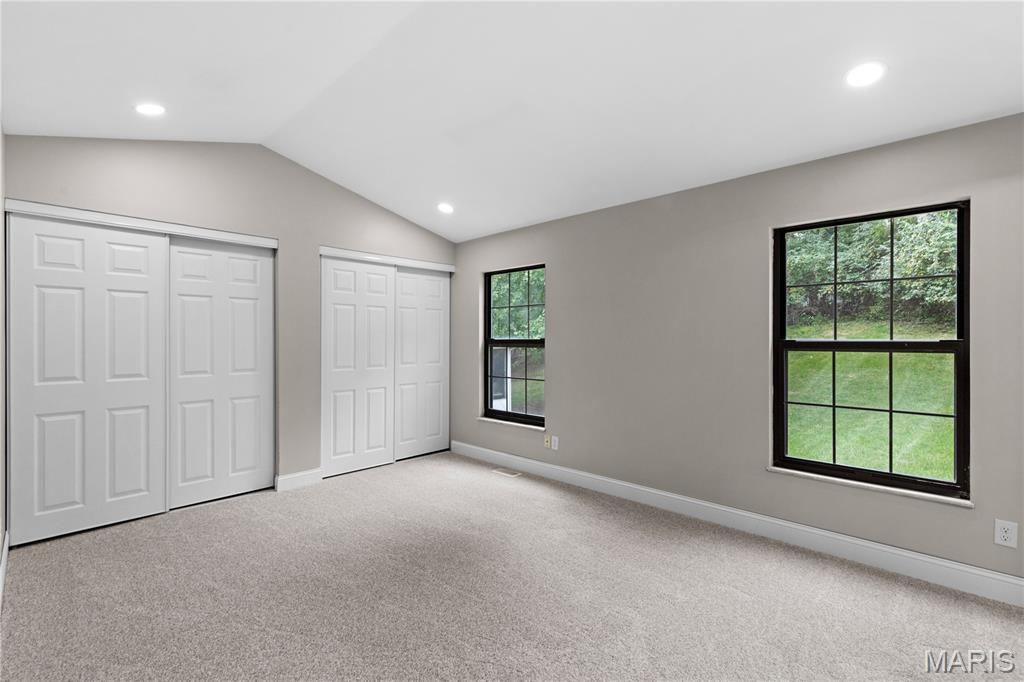 559 Vernal Hill Court Property Photo 15