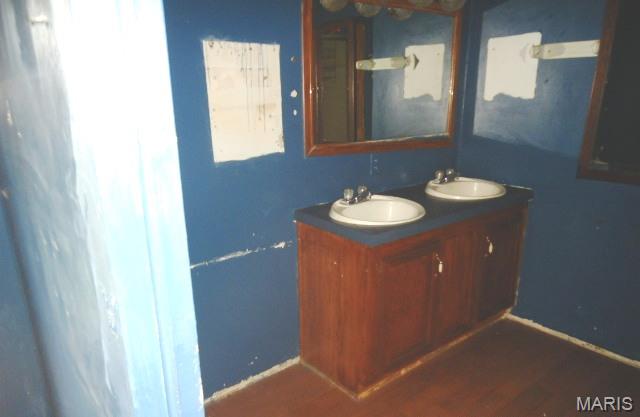 1424 N Main Street Property Photo 7