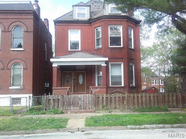3237 Barrett Street