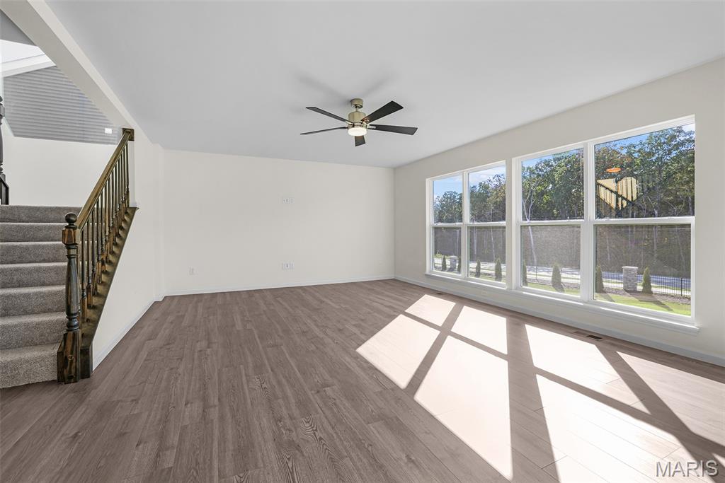 225 Heroes Way Property Photo 22
