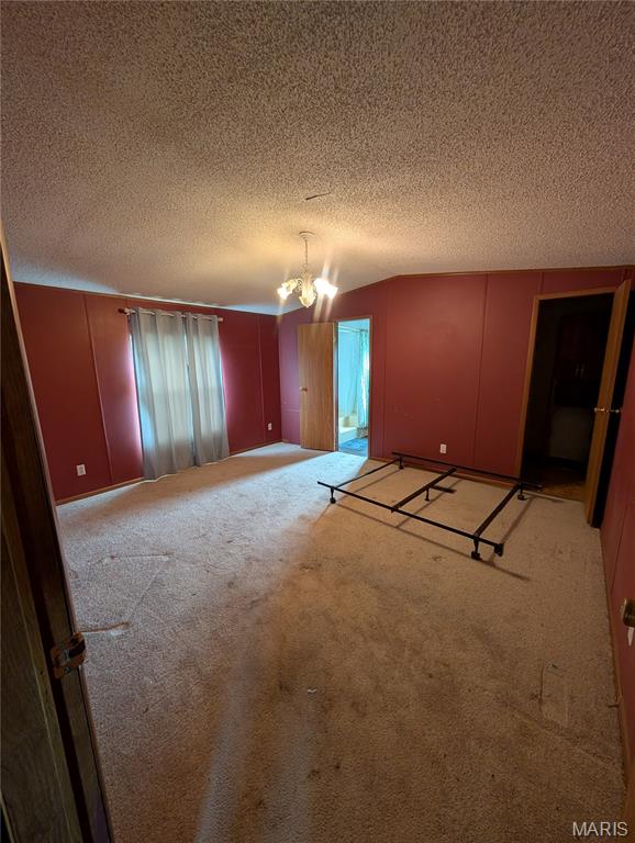 17221 Chicory Lane Property Photo 4