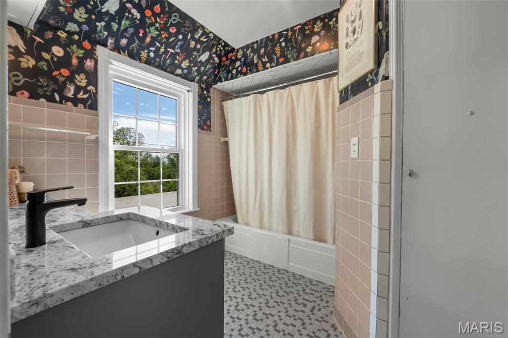 812 Alta Vista Drive Property Photo 33