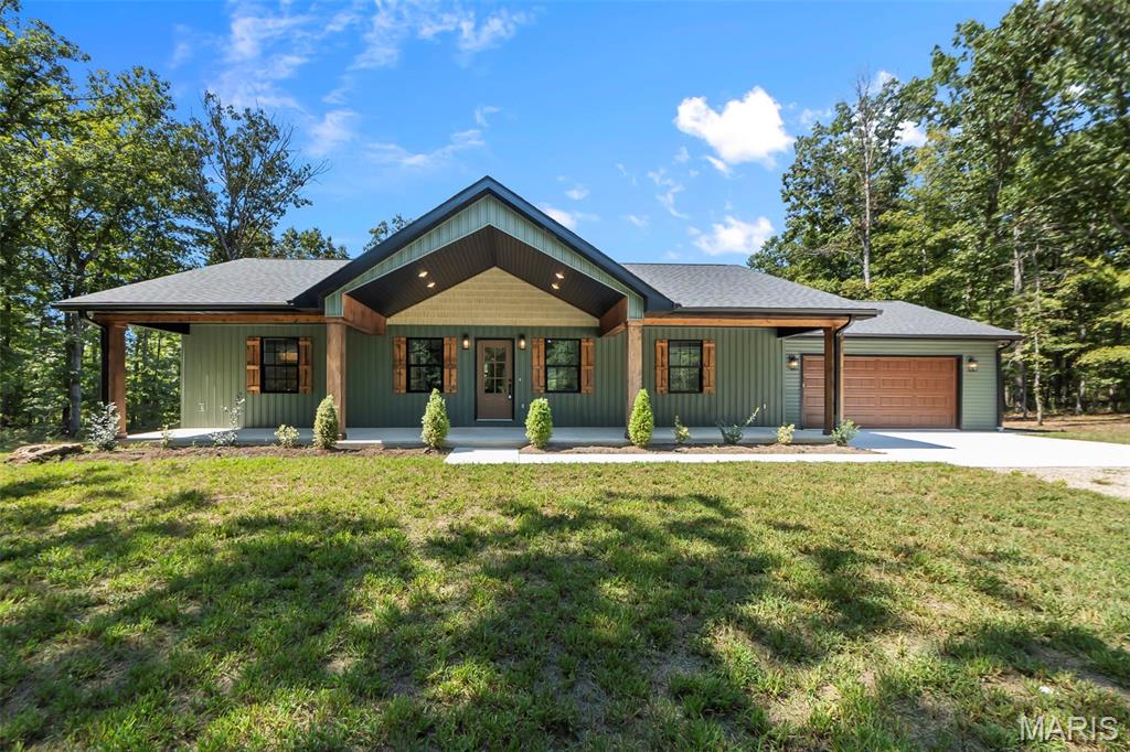 17097 State Highway H Property Photo 1