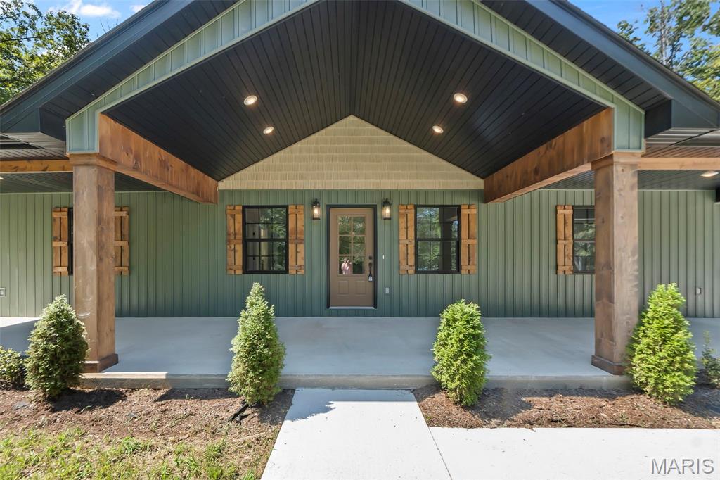 17097 State Highway H Property Photo 2