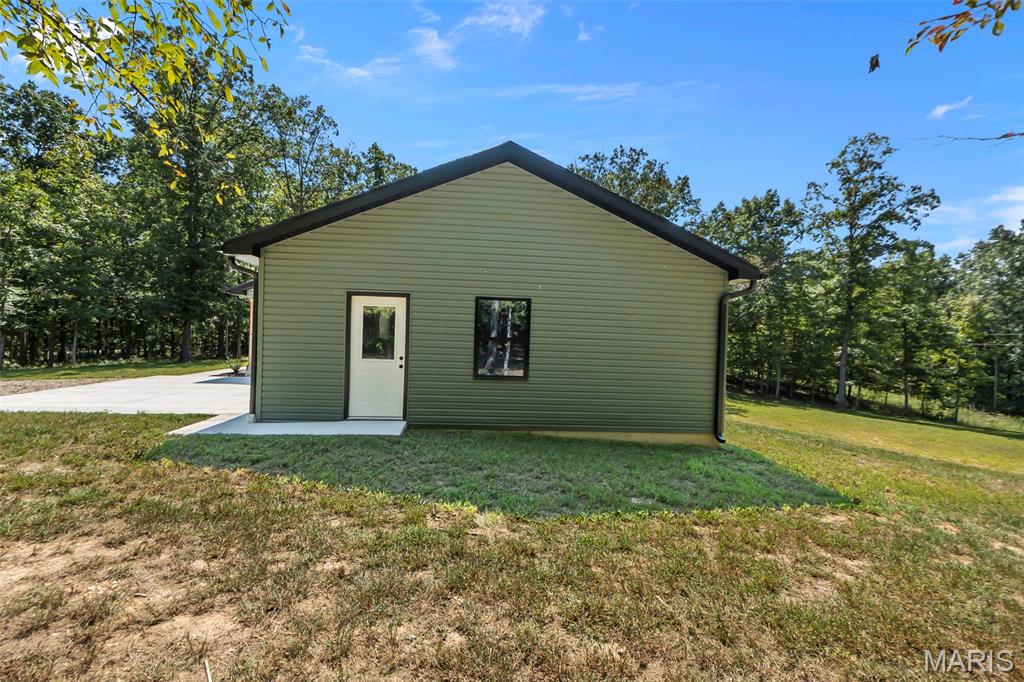 17097 State Highway H Property Photo 8