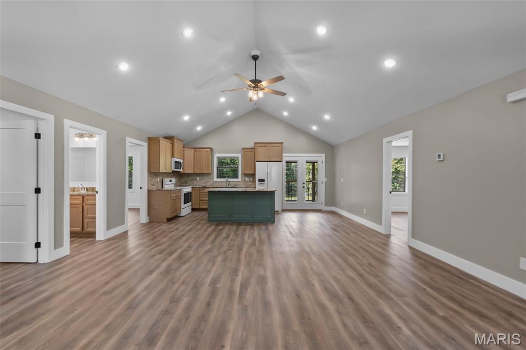 17097 State Highway H Property Photo 24
