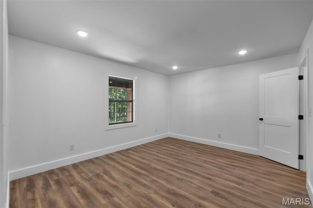 17097 State Highway H Property Photo 27