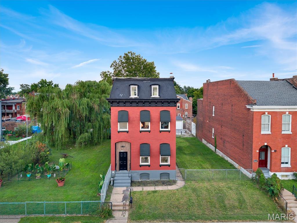 2248 Missouri Avenue Property Photo 1
