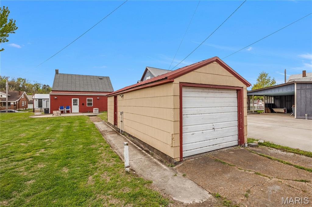 117 E 5th Street Property Photo 30