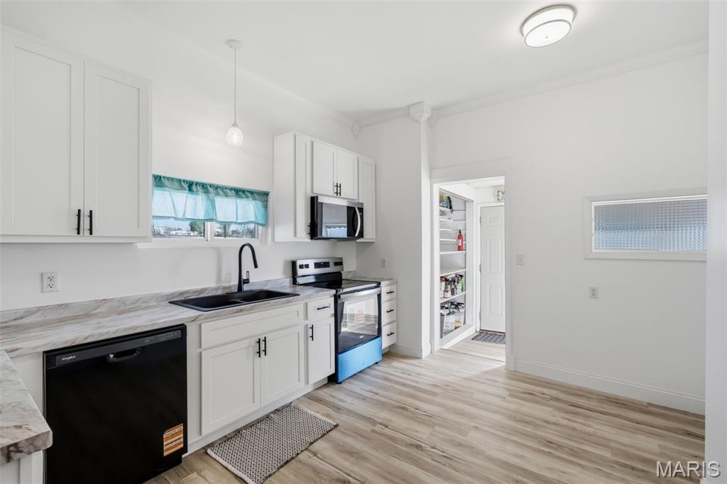 807-809 Meramec Station Road Property Photo 16