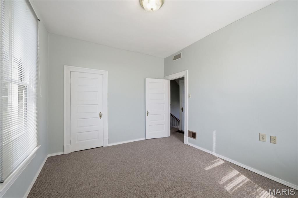 807-809 Meramec Station Road Property Photo 23