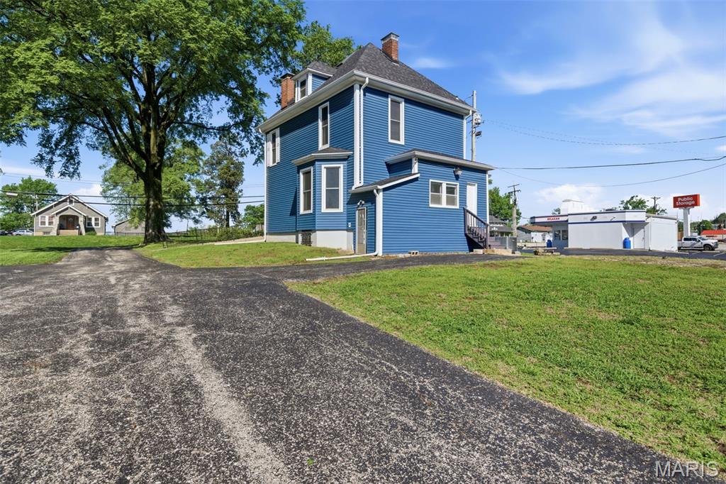 807-809 Meramec Station Road Property Photo 37