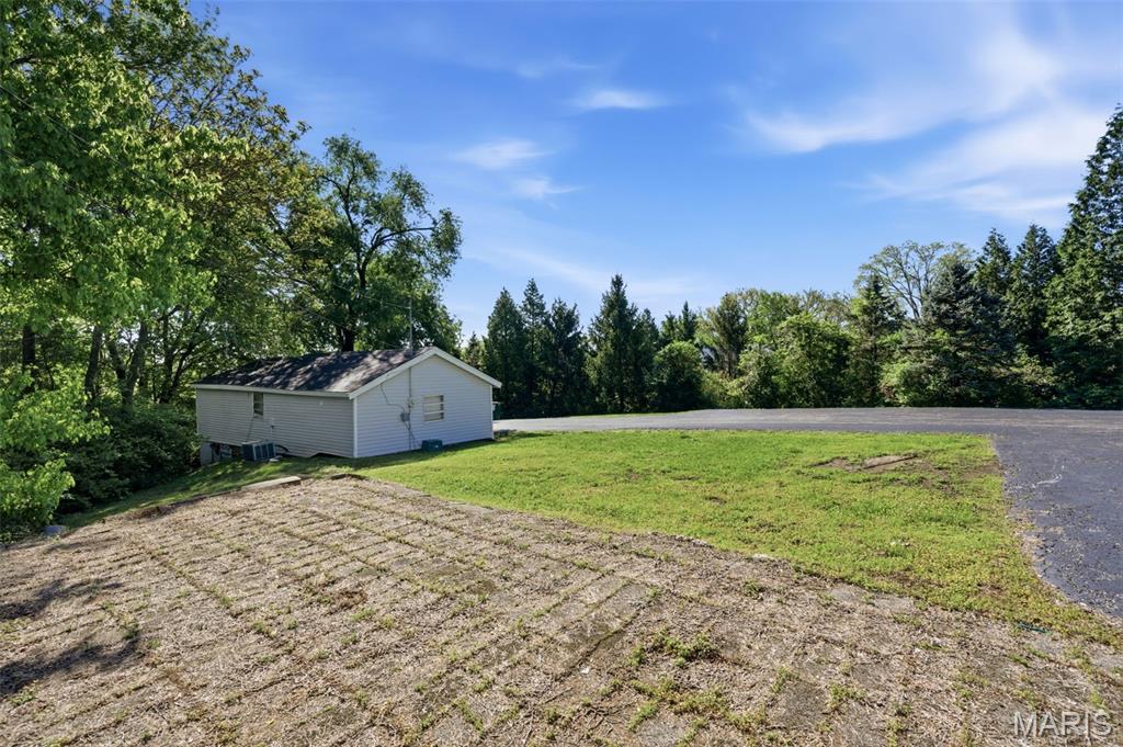 807-809 Meramec Station Road Property Photo 42