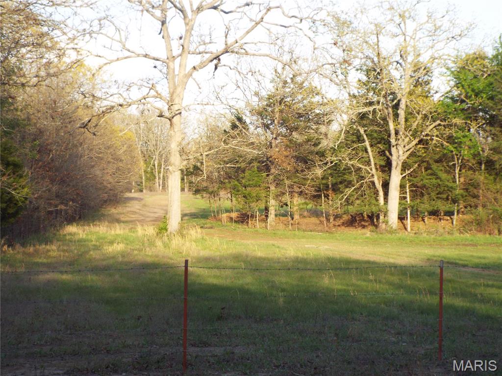 968 E Shivers Road Property Photo 5
