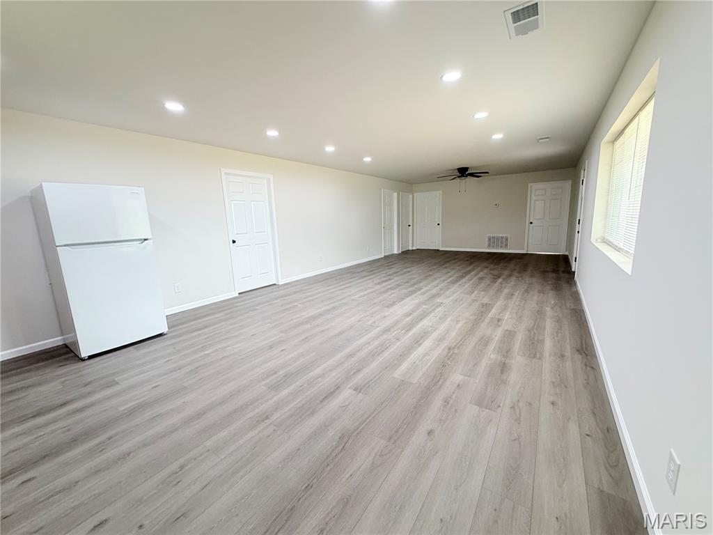 211 Maple St Property Photo 5
