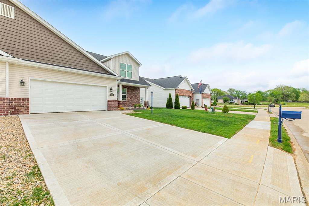205 Wrigley Field Drive Property Photo 2