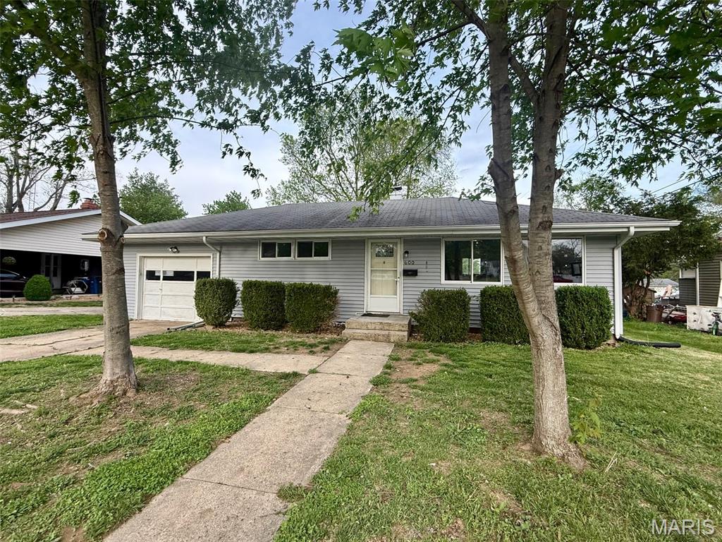 600 Killarney Drive Property Photo 1
