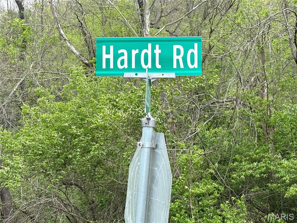 19142 Hardt Road Property Photo 1