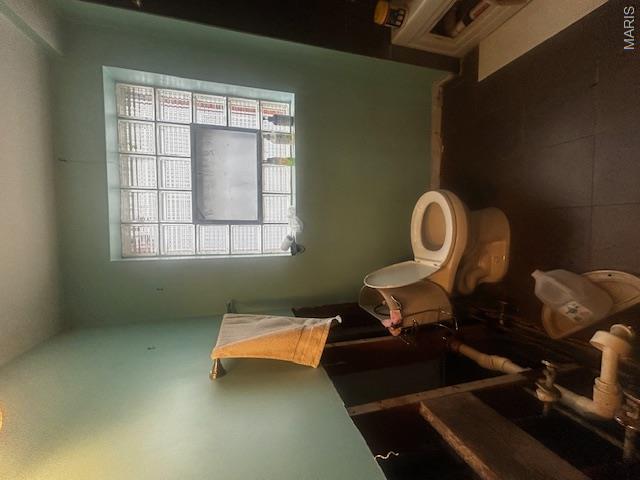 1219 Waldron Avenue Property Photo 1