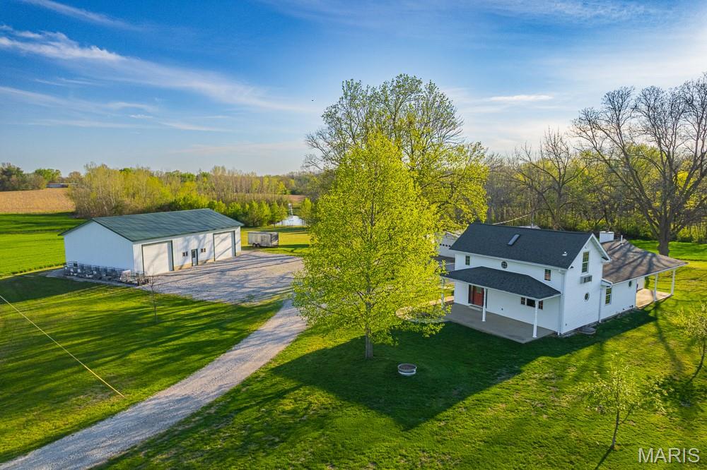 21617 Emerald Road Property Photo 9