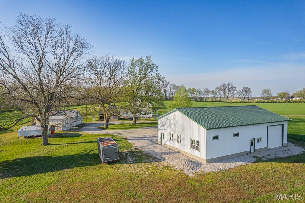 21617 Emerald Road Property Photo 12