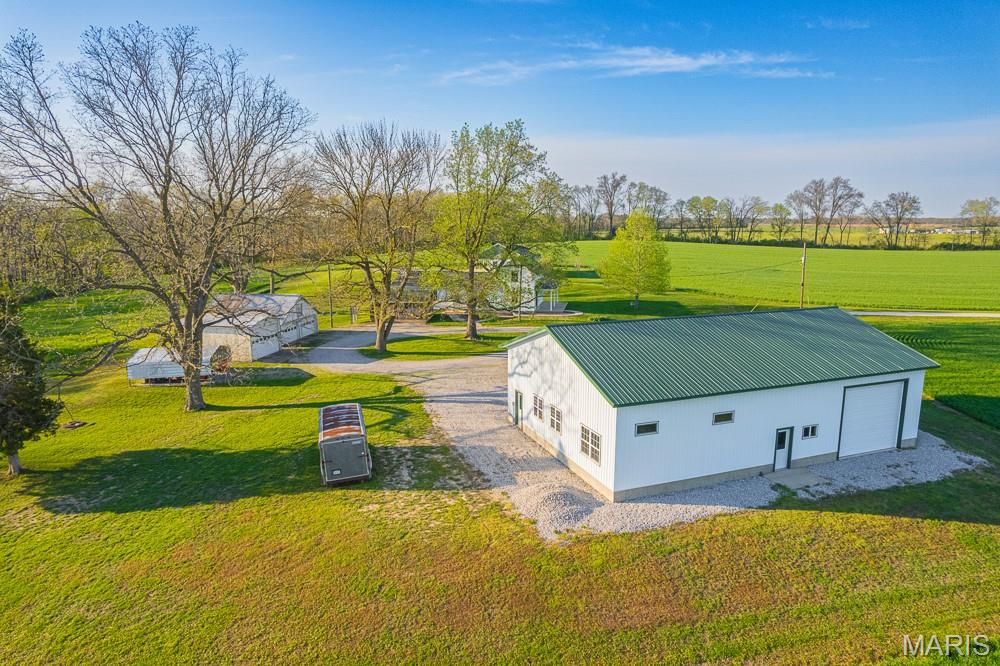 21617 Emerald Road Property Photo 23