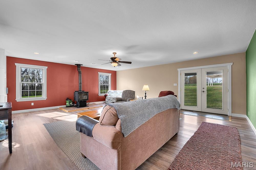21617 Emerald Road Property Photo 32