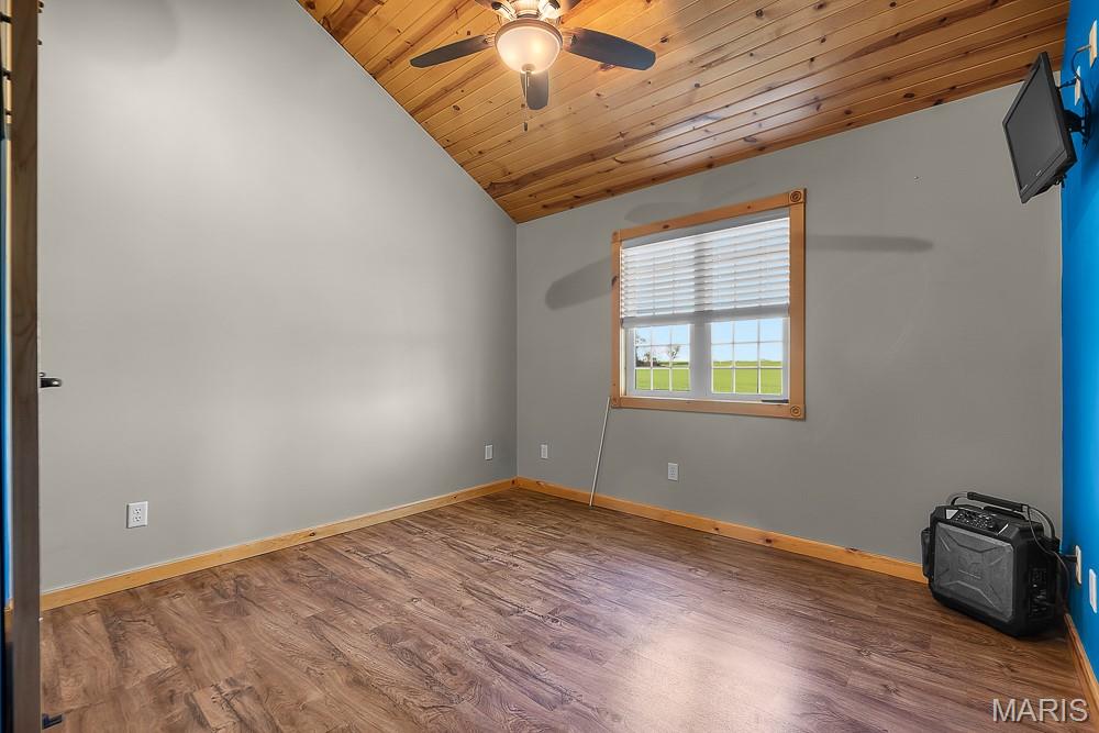 21617 Emerald Road Property Photo 90