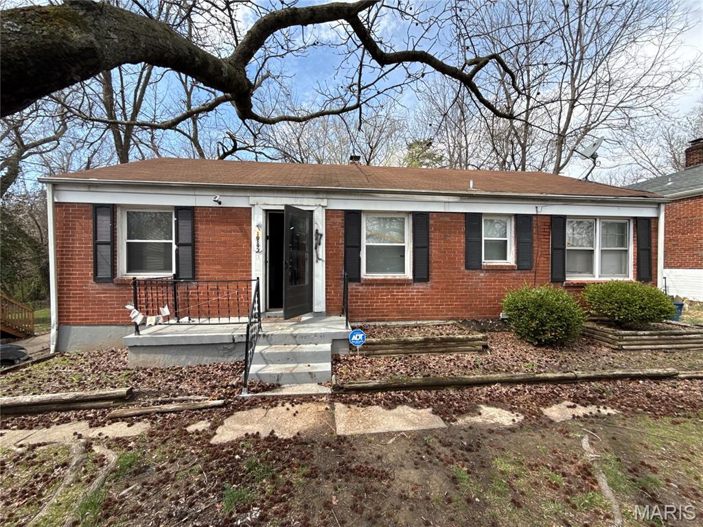 10193 Green Valley Drive Property Photo 1