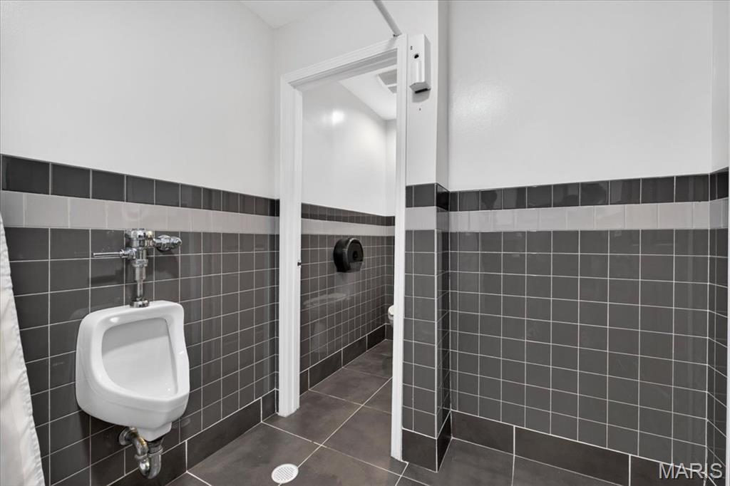 6420 Marmaduke Avenue Property Photo 14